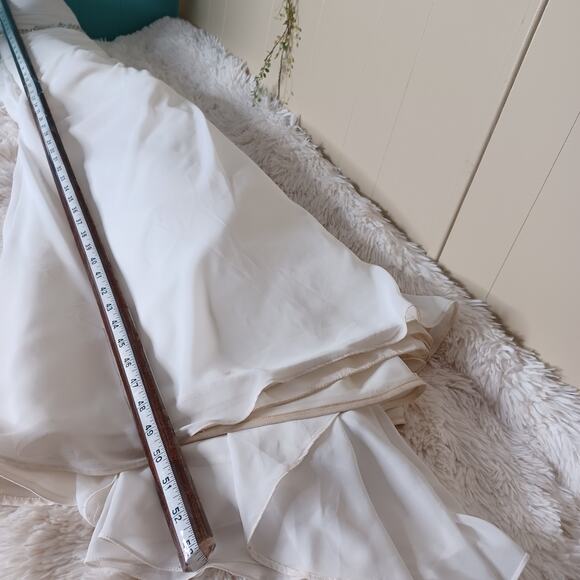 Symphony Of Venus Corset Wedding Gown Beaded Detail Waist Bridal Dress - Picture 12 of 12